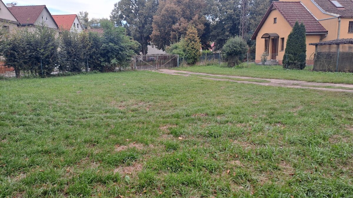 stavební pozemek 706 m2 Stadice - 2