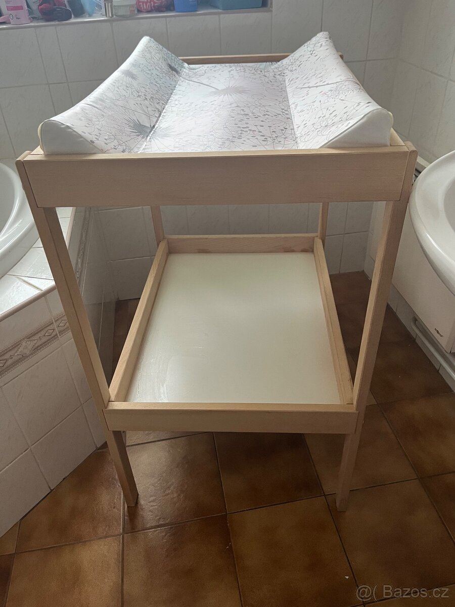 Přebalovací pult Ikea - 2