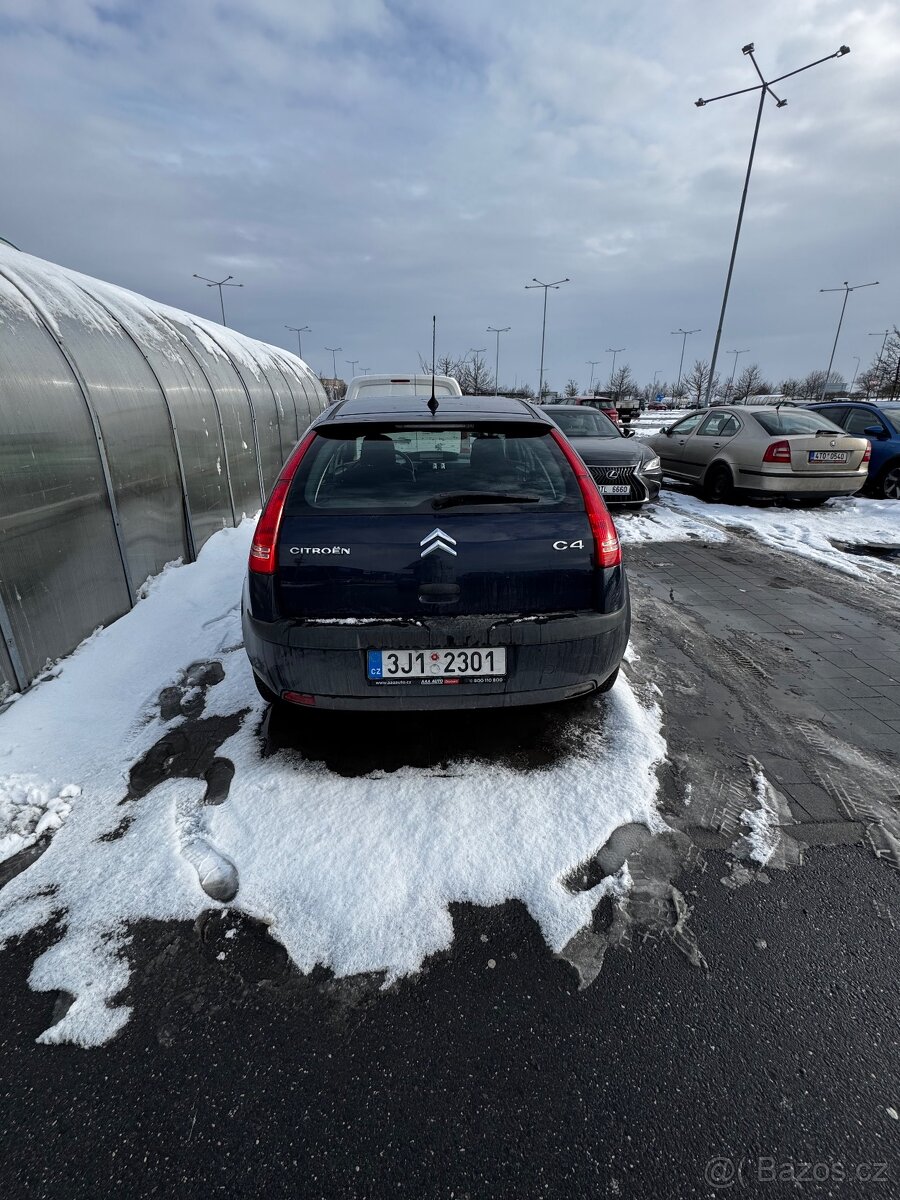 Citroen C4 1.4 16V - 2