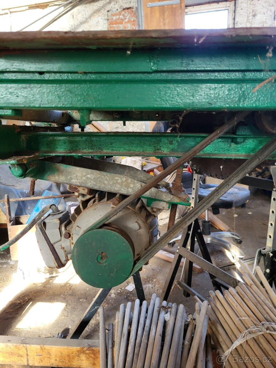 Pila stojanová velká - 2