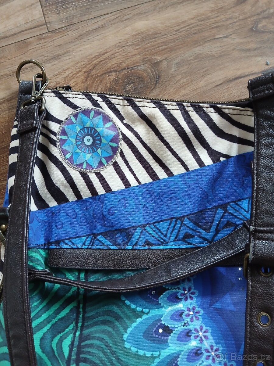 Kabelka Desigual. - 2