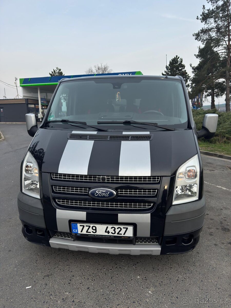 Ford-Transit Sport - 2
