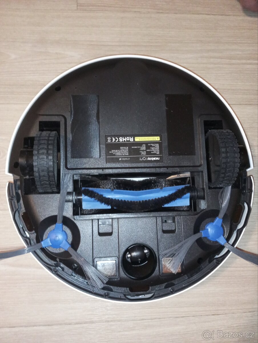 Robotický vysavač Niceboy Charles i6 White - 2