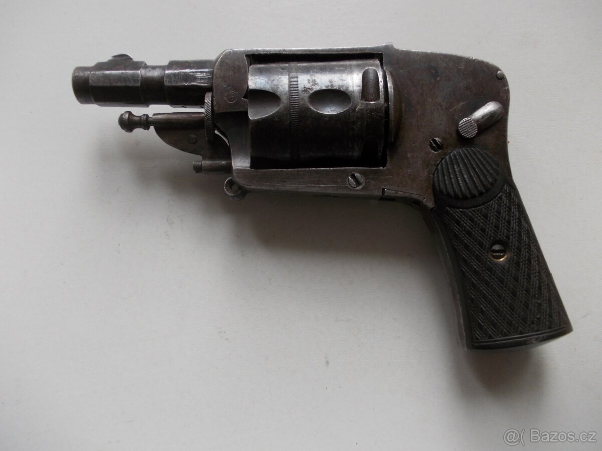 Revolver 8 mm - 2