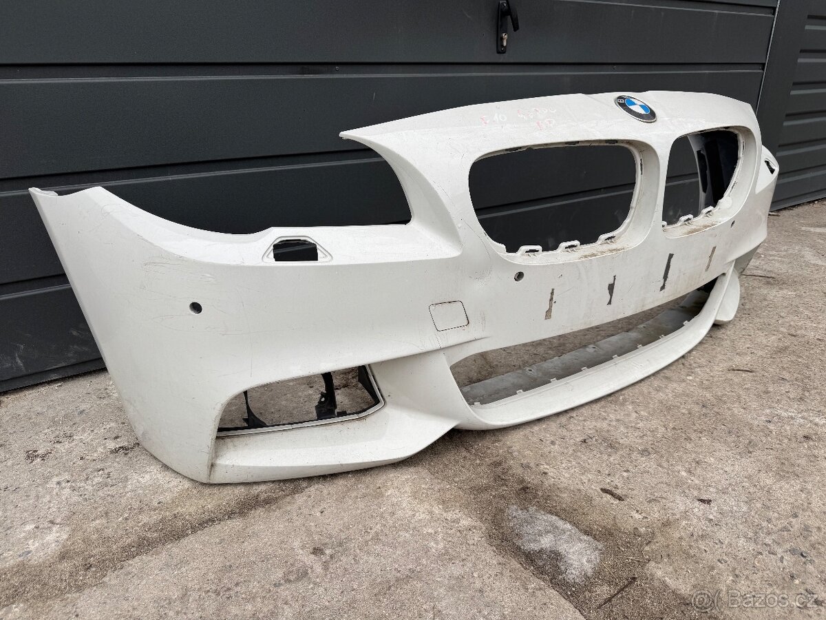 BMW F10/F11 M-Paket přední nárazník bila - 2