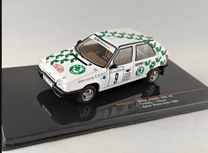Škoda Favorit ralley 1:43 Ixo - 2