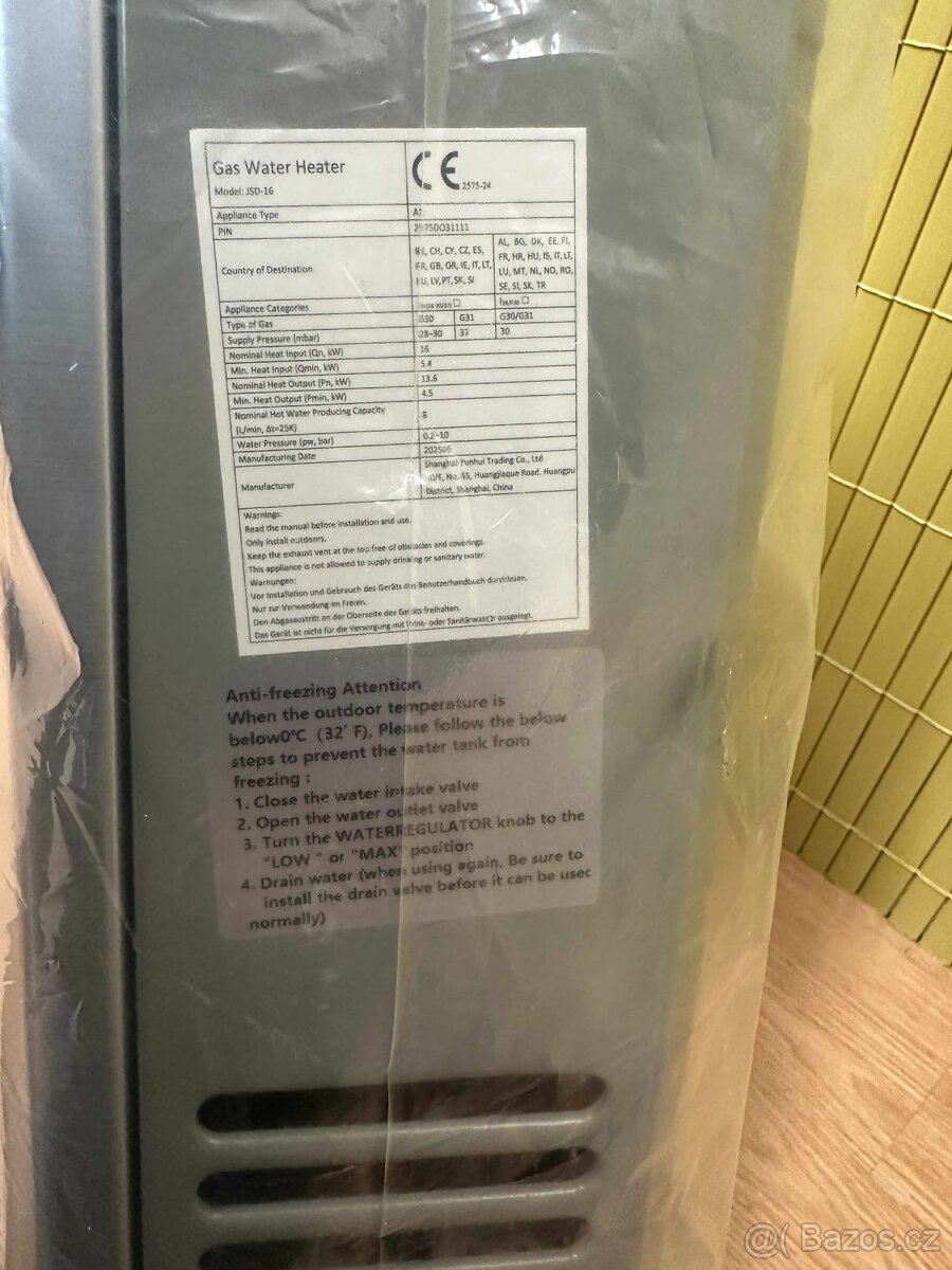 Ohřívač vody – průtokový plynový 8L LPG, nový, jen rozbalený - 2