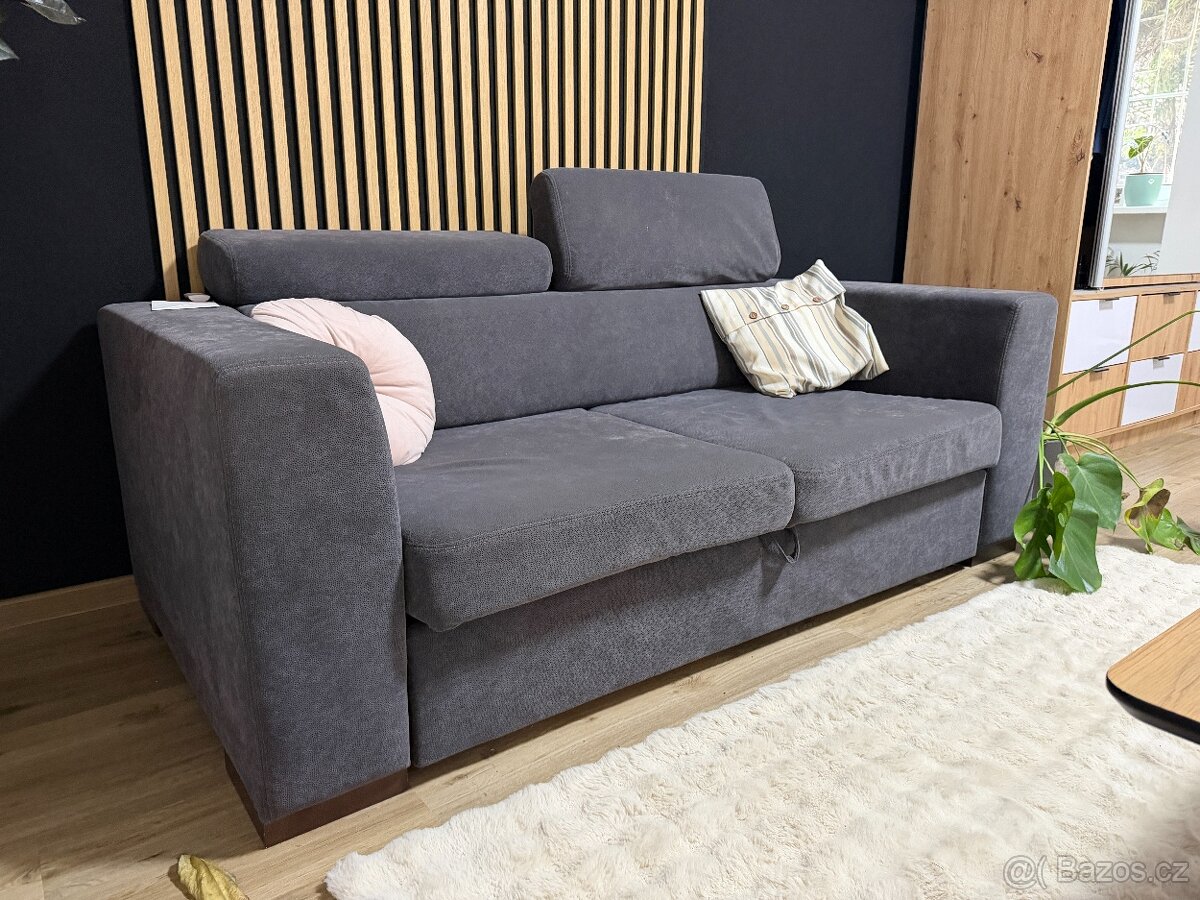 Rozkládací pohovka - 2