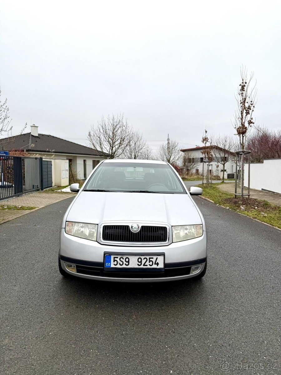 Škoda Fabia 1.4 klimatizace, parkovací senzory - 2