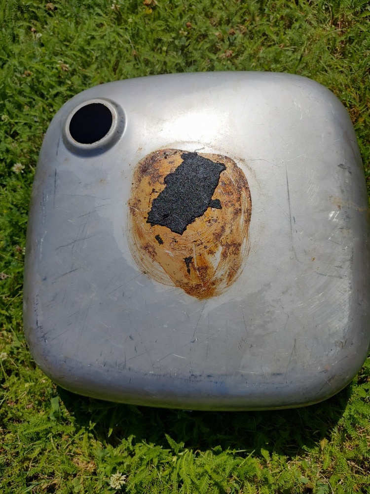 Kuchyňský dřez český NORMA nerez 41x41 - 2