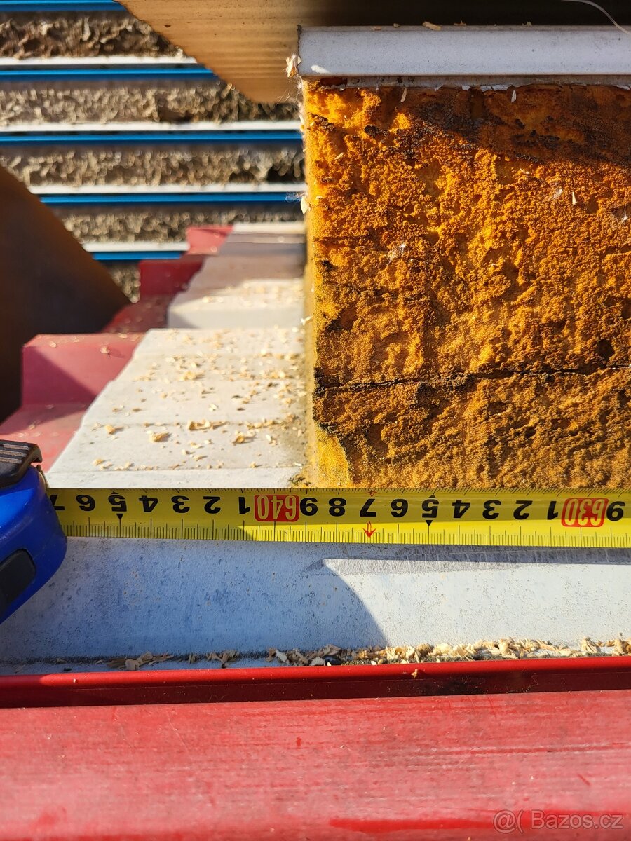 Prodám Pur panely/hala,garáž - 2