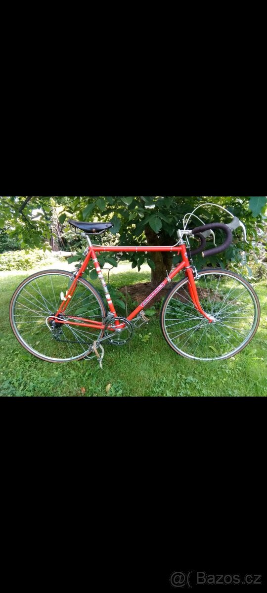 Vidlice F12 1966 - 2