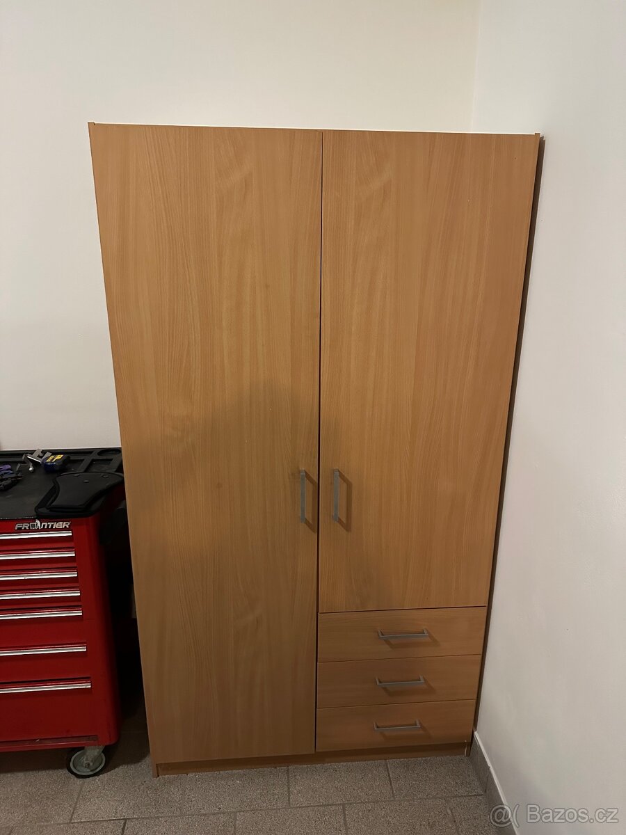 Šatní skříň Jysk Fandrup - 2