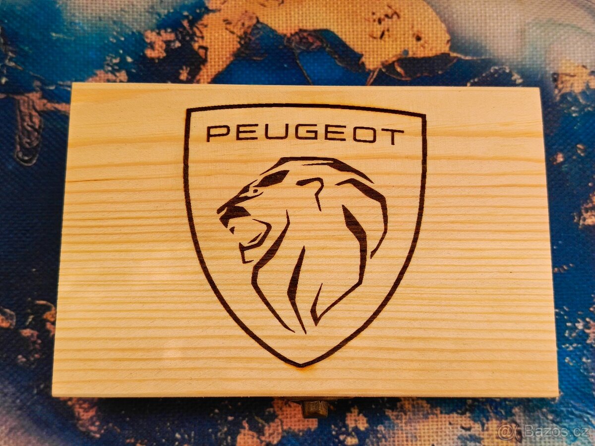 Dřevěná krabička Peugeot - 2