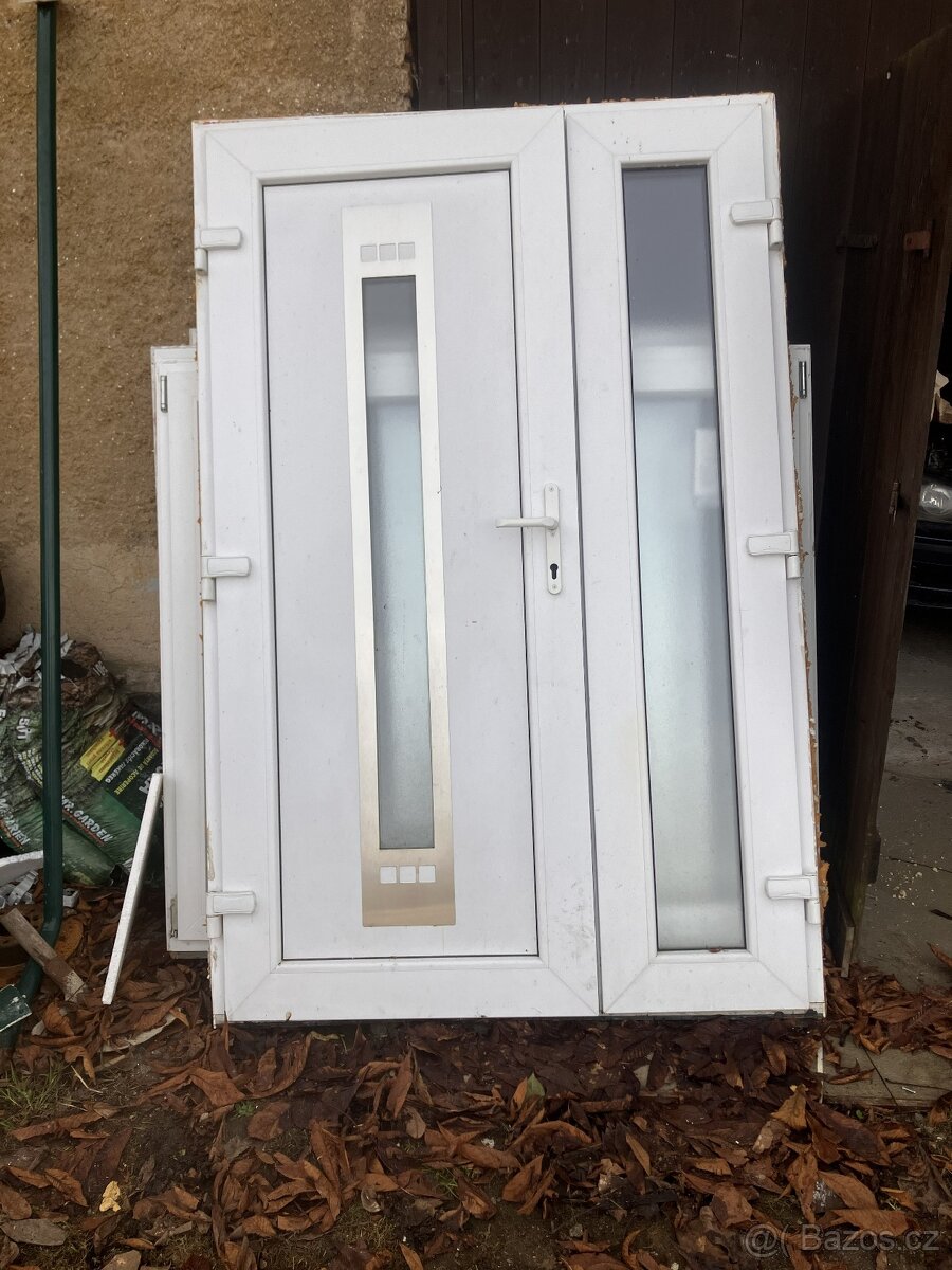 Plastové vchodové dveře - 2