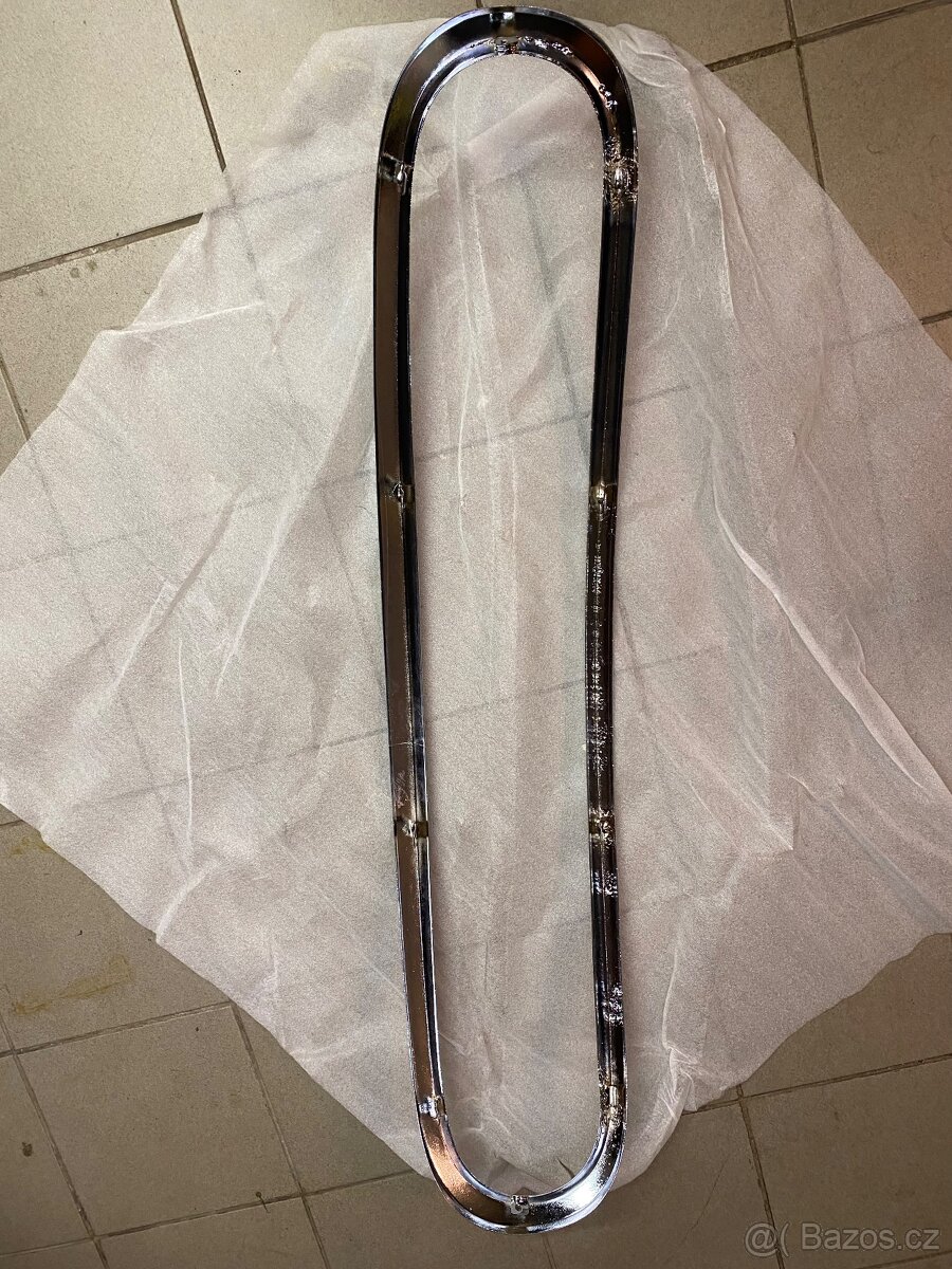 Lišta přední masky tatra T603 - 2