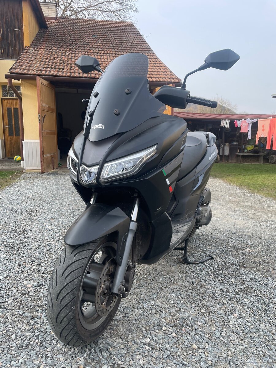 Aprilia SXR 50 - 2
