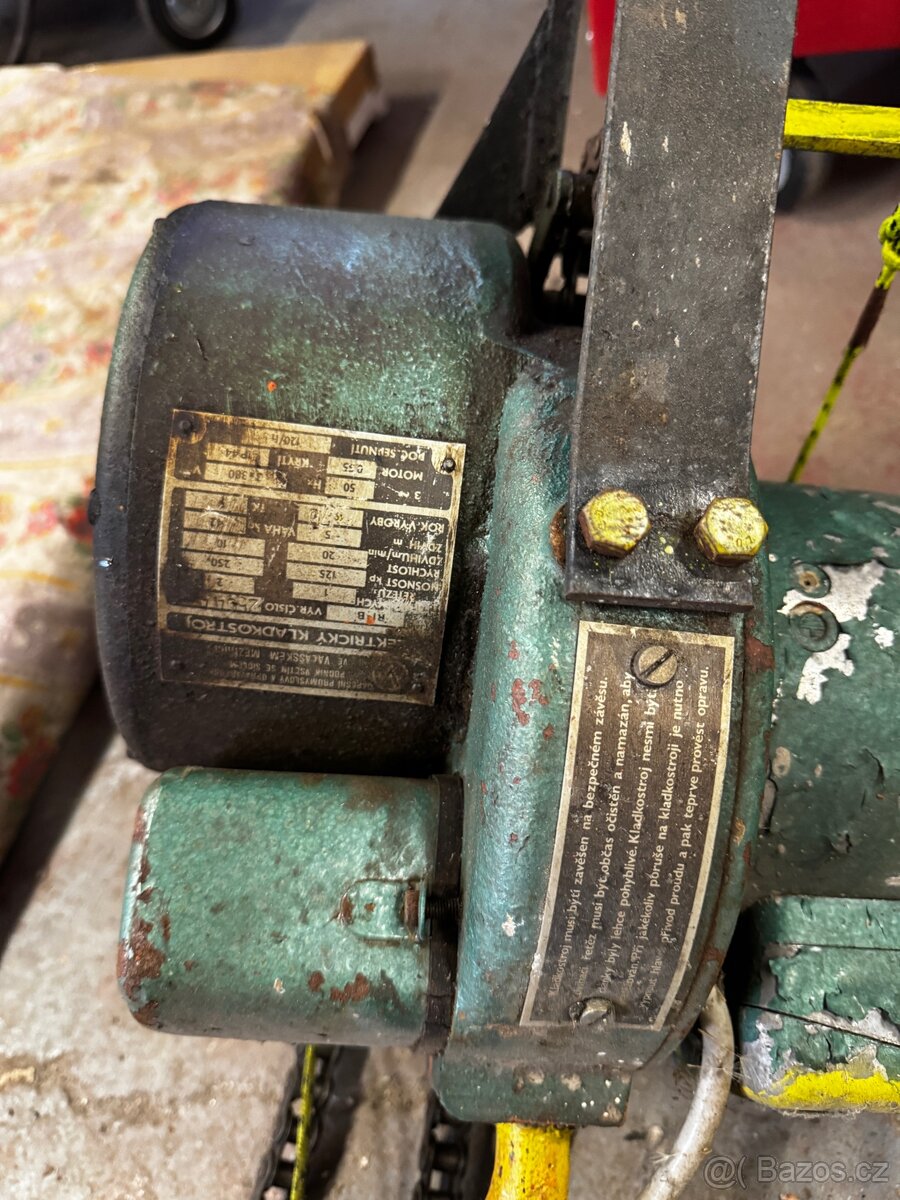 Elektrický řetězový naviják - 2