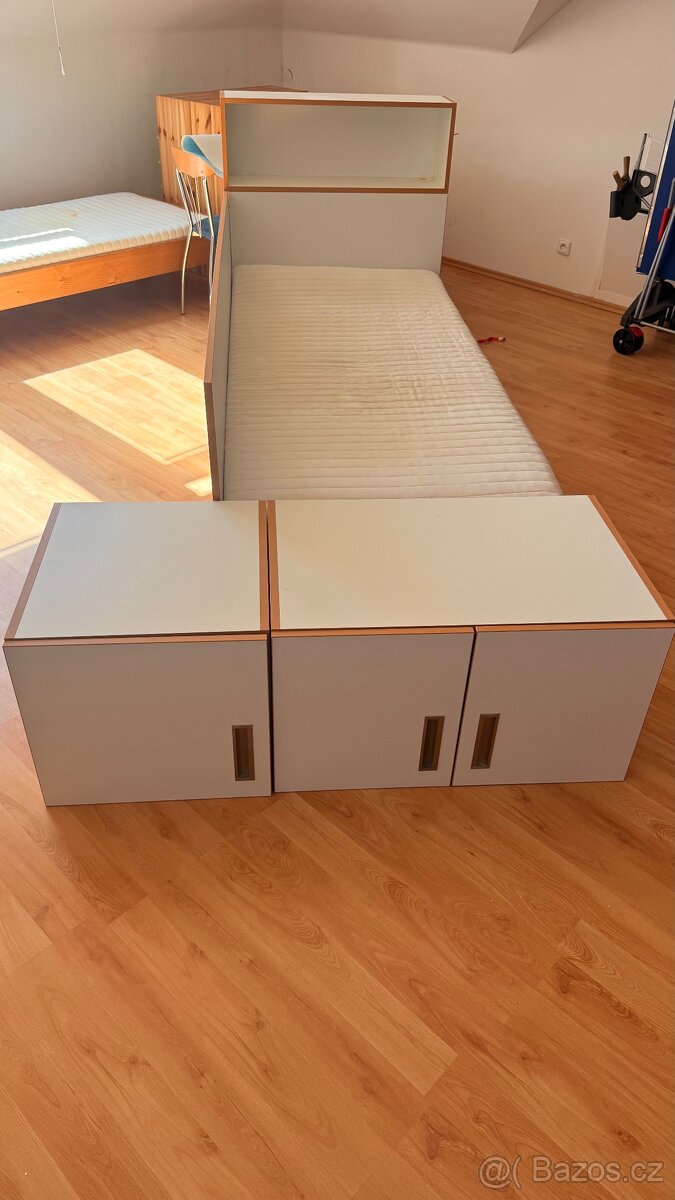Postel s úložným prostotem - 2