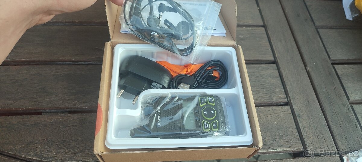 Prodám Baofeng mini - 2