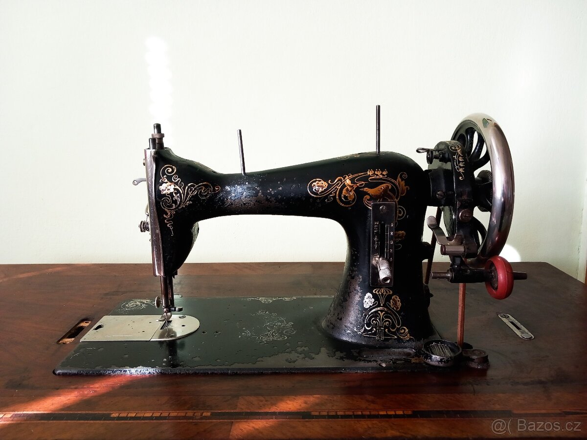 šicí stroj Gritzner - 2