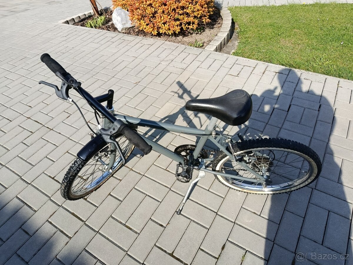 Dětské šedé kolo - 2