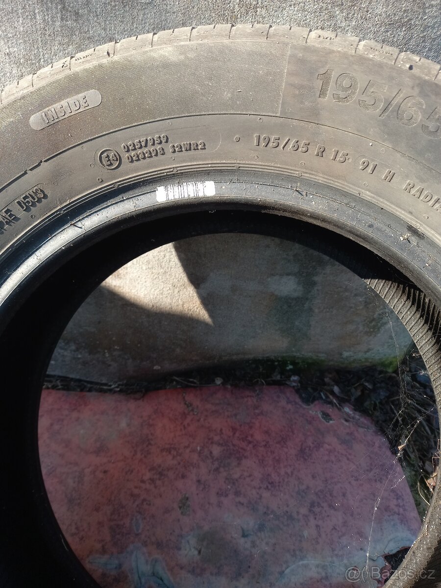 Letní pneu195/65 R15 - 2