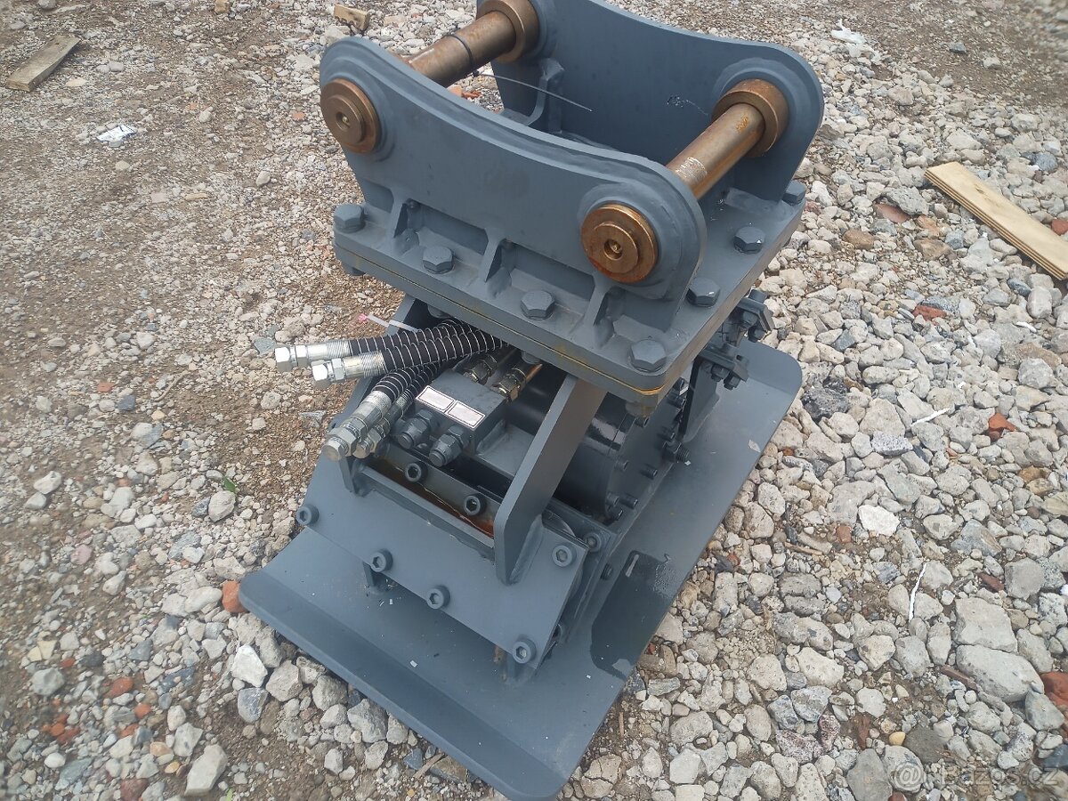 Vibrační deska pro bagry 4-8t - 2