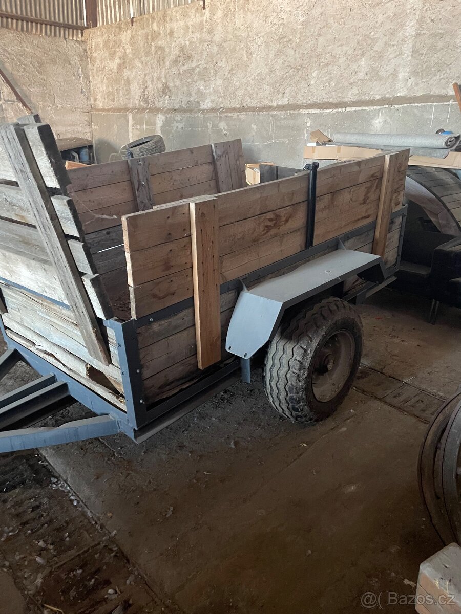 Dvoukolak za traktor - 2