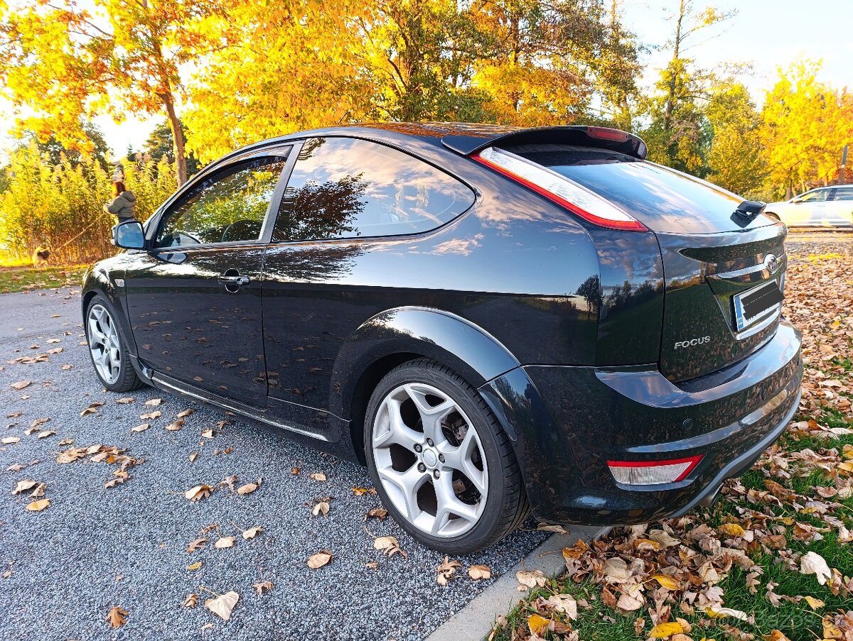 Ford Focus ST 225 2.5T 166kW - 2