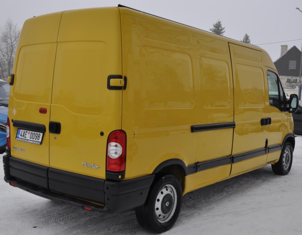 Renault Master 2.5dCI 88kW L4H3 - 2