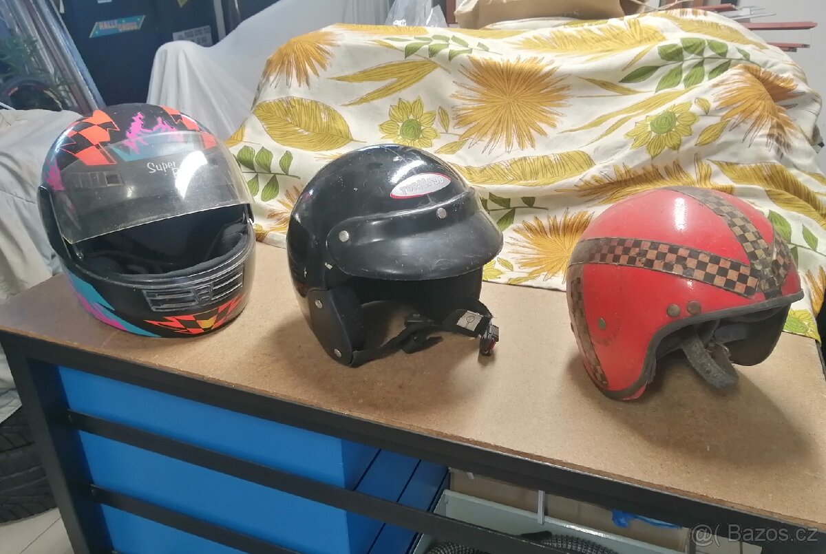 Retro stará přilba - 2