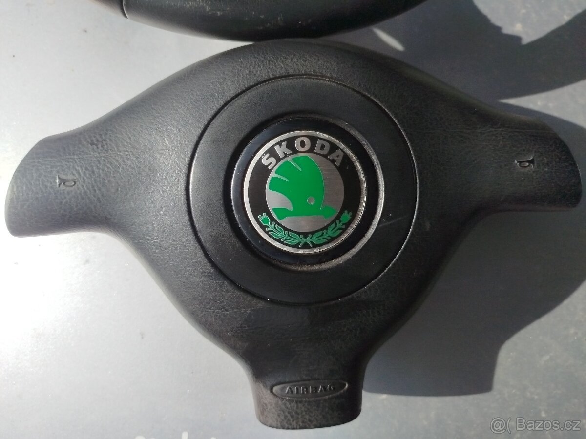 Tří ramenný volant Š Fabia1 - 2