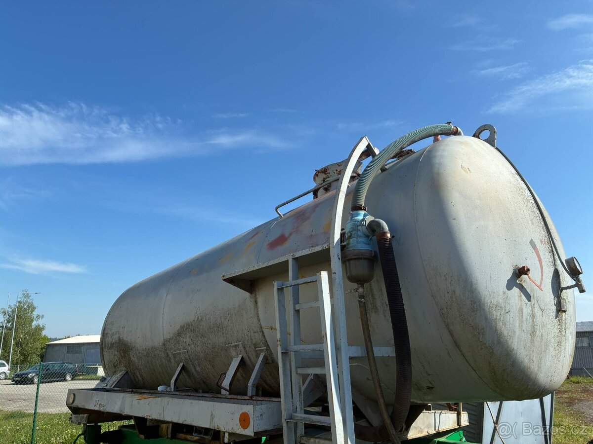 Nástavba fekál, 8 m3 - 2