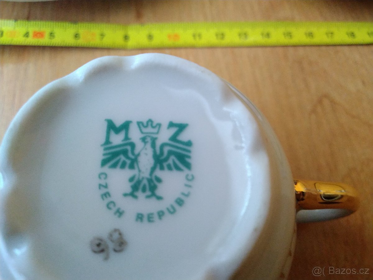 Hrnečky s podšálkem - 2