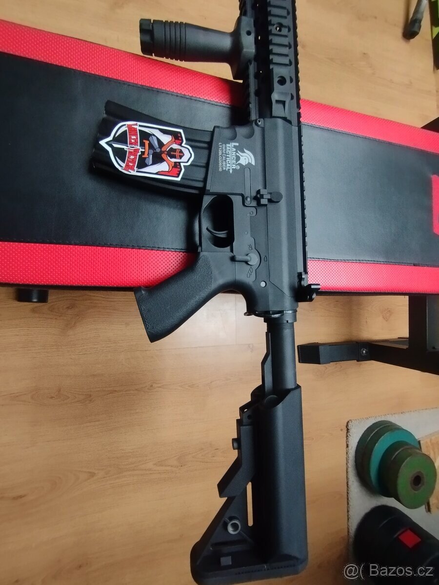 Airsoft M4 a více - 2