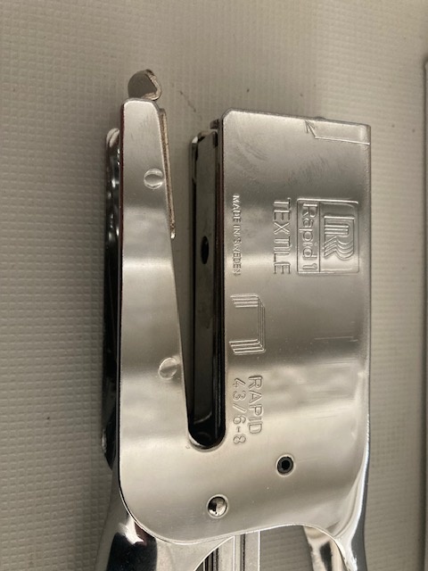 Kovové svorkovací kleště + náplně - 2