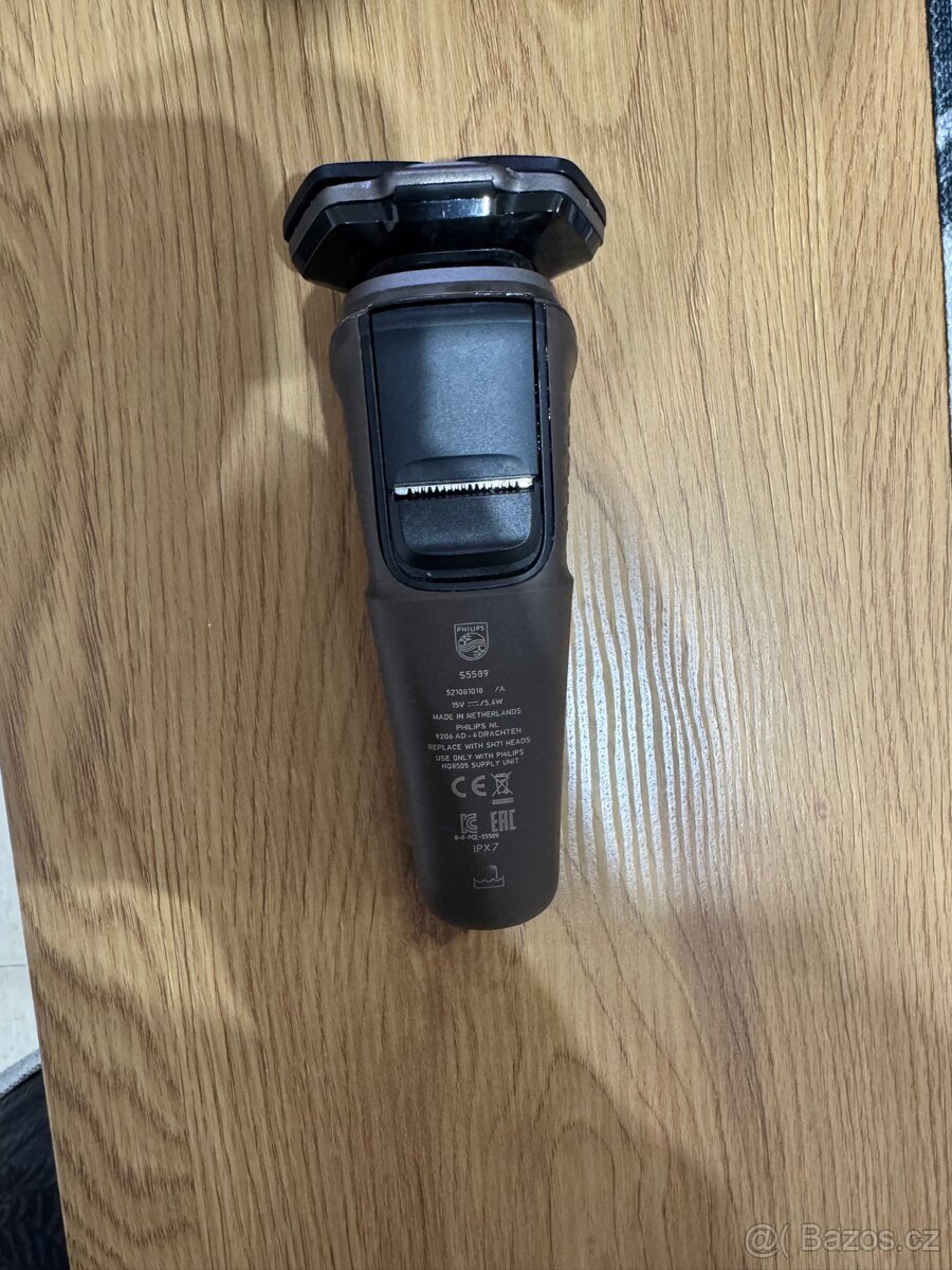 Holicí strojek Philips Series 5000 - 2