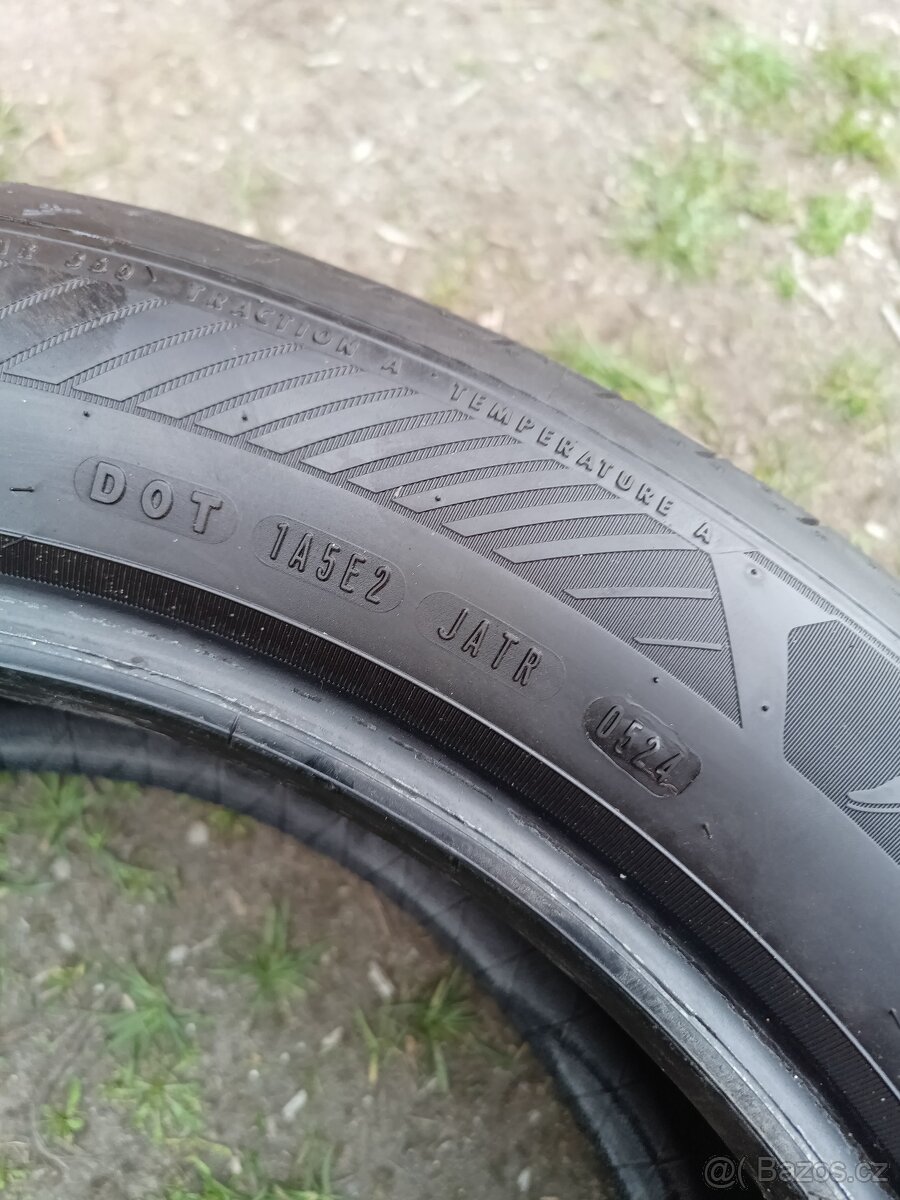 215/55R18 Goodyear Efficientgrip Performance 2 - 2