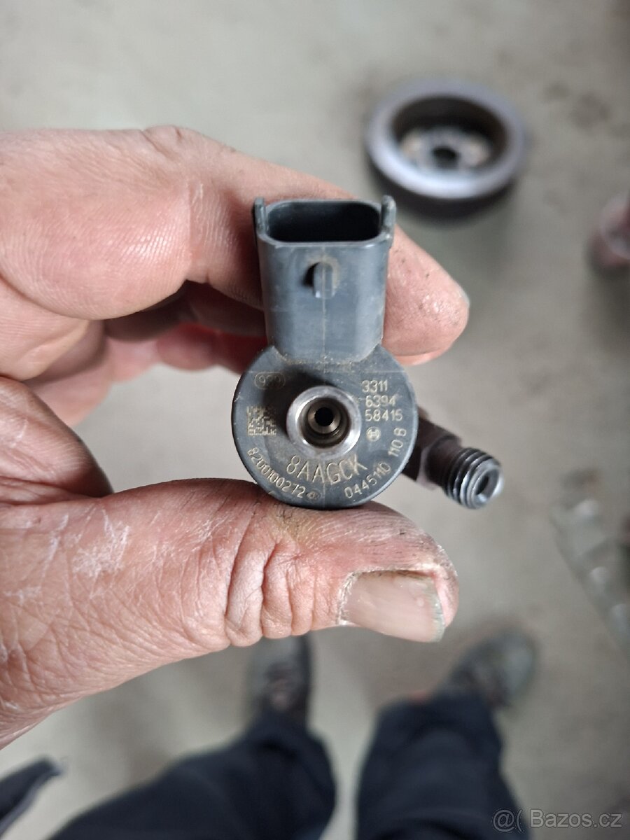 Vstřikovače 1.5 dci - 2