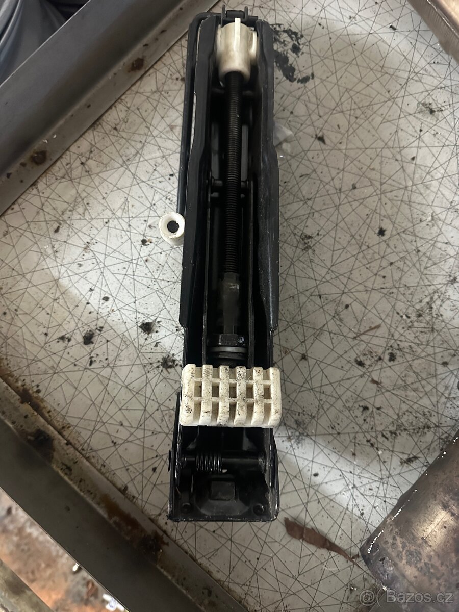 Originální hever pro bmw e60/61 - 2