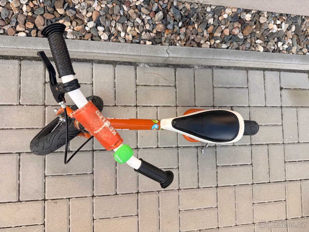 Odrážedlo KETTLER s brzdou a stojánkem - 2