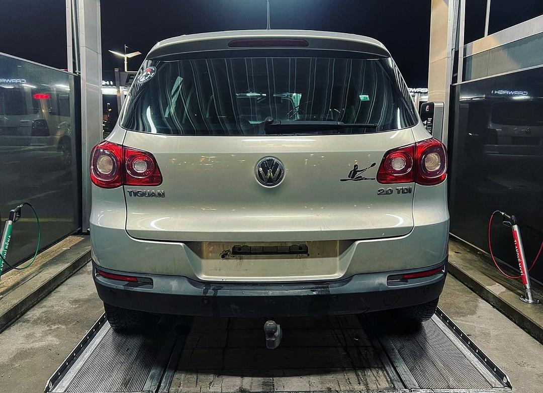 Vůz na náhradní díly VW Tiguan 5N 2008 CBAB KUG HPU LR7L - 2
