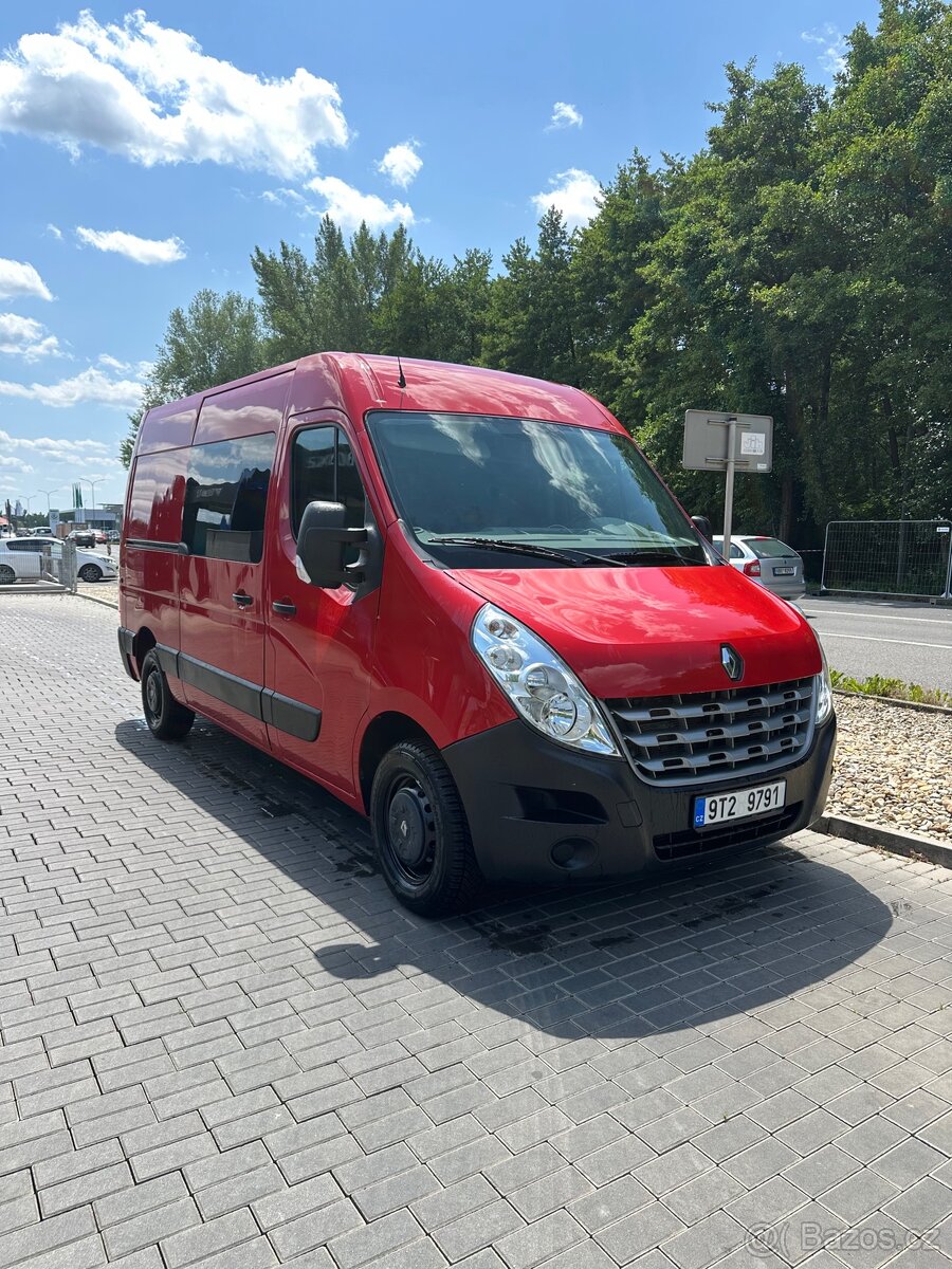 Renault Master 7 míst