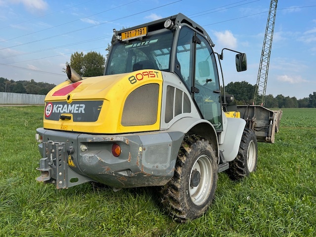 nakladač Kramer 8095T - 2