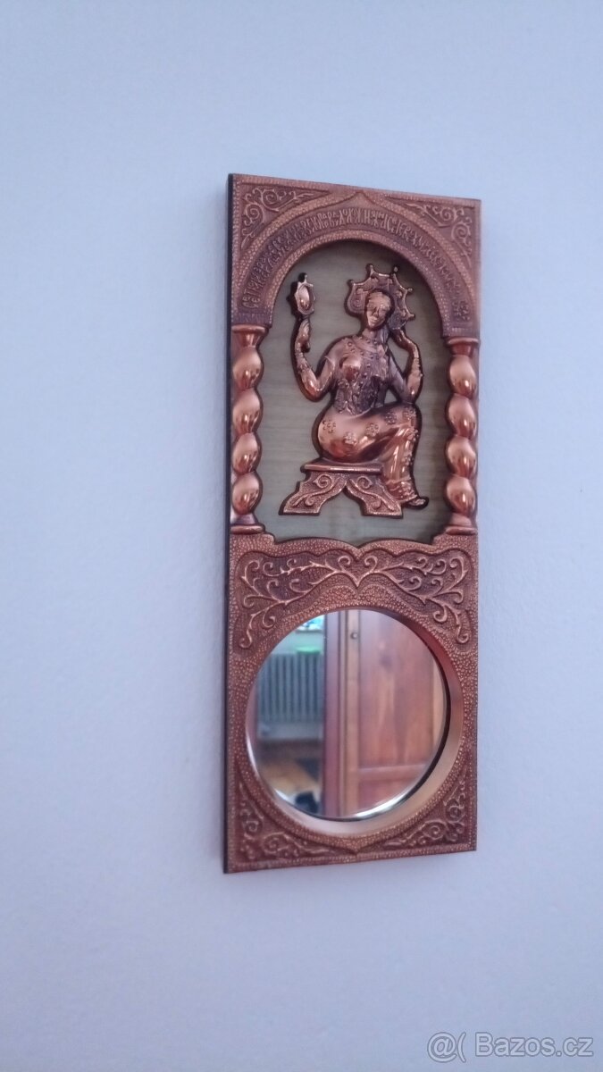 Dekorativní nástěnný reliéf se zrcadlem – ruský styl - 2