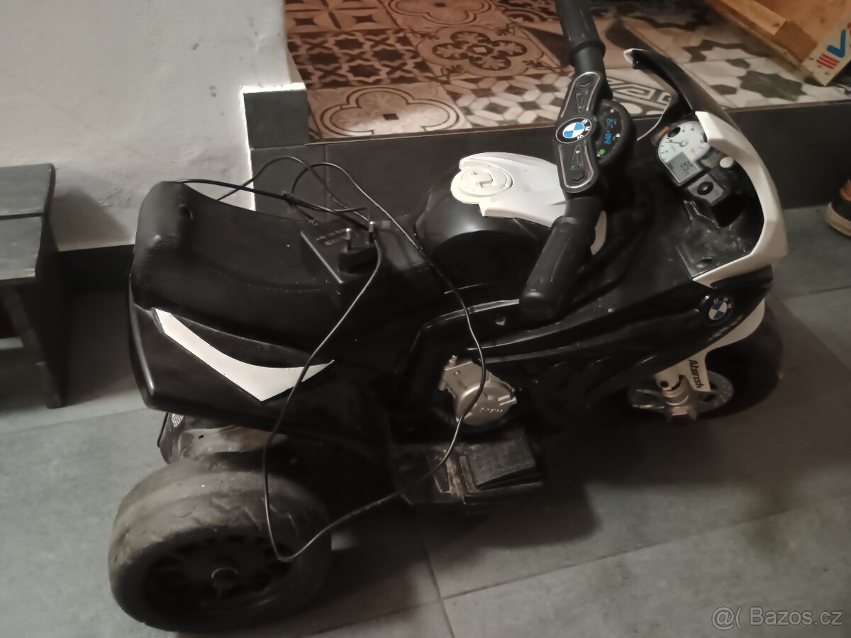 Dětská elektrická motorka - tříkolka - 2