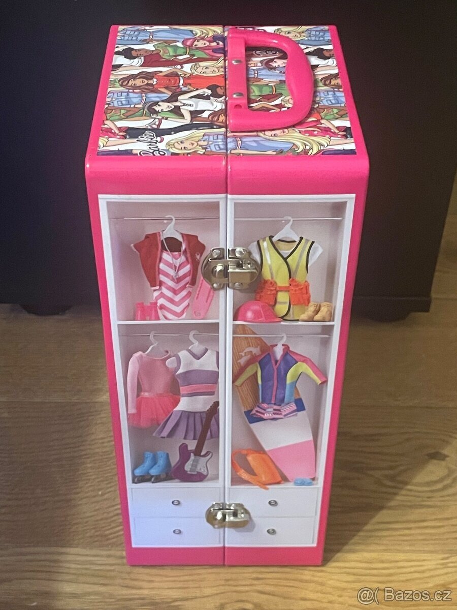 šatní skříň pro Barbie - 2