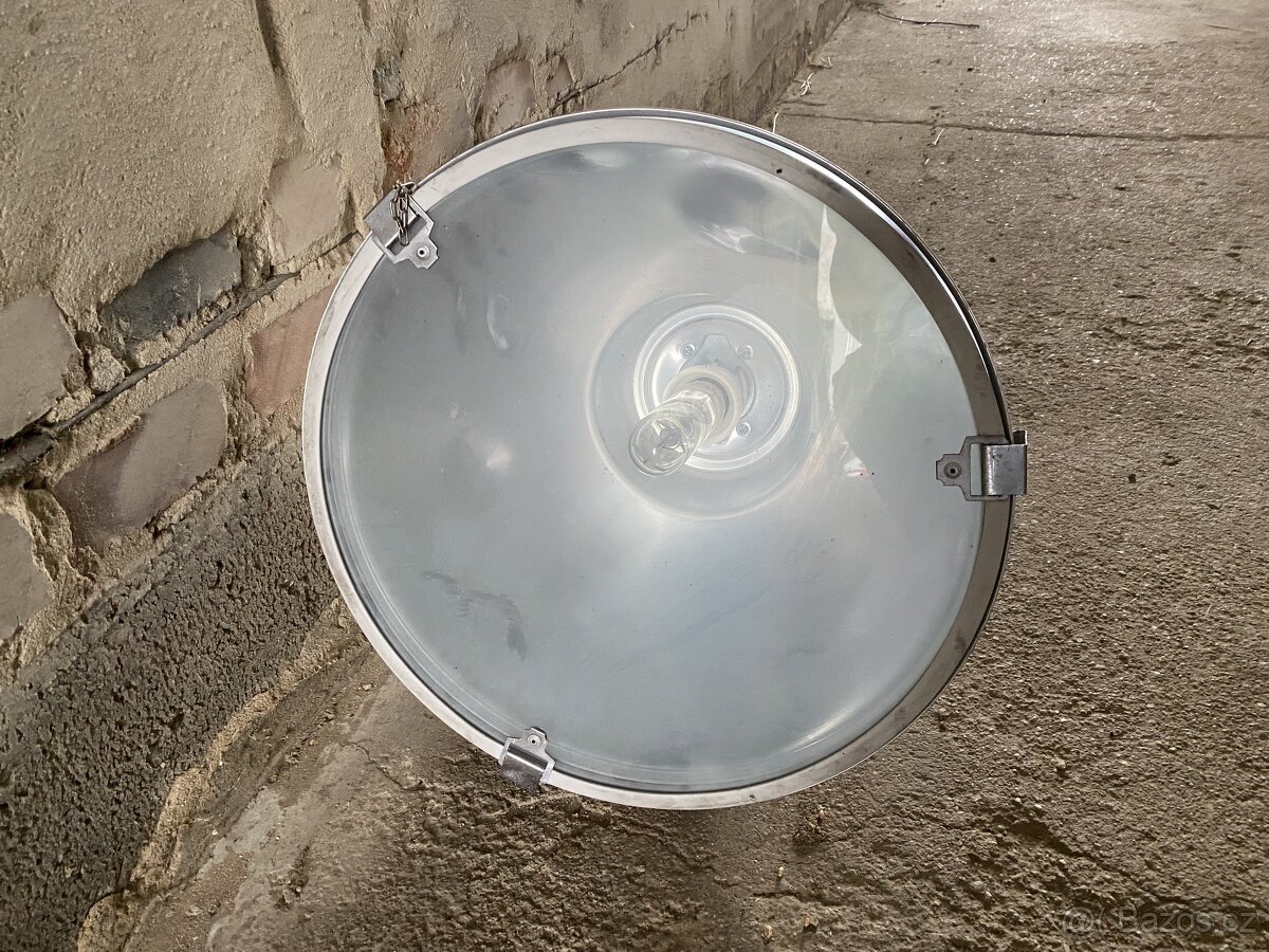 průmyslové světlo - 2