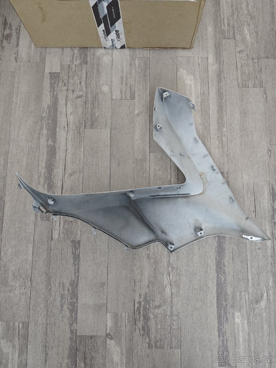 LEVÁ Boční Přední kapotáž Honda PCX 18-20 - 2